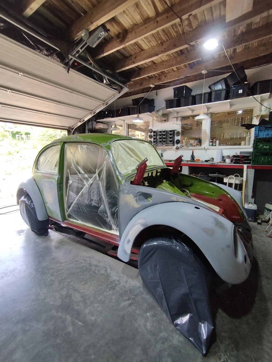 Coccinelle en préparation de carrosserie